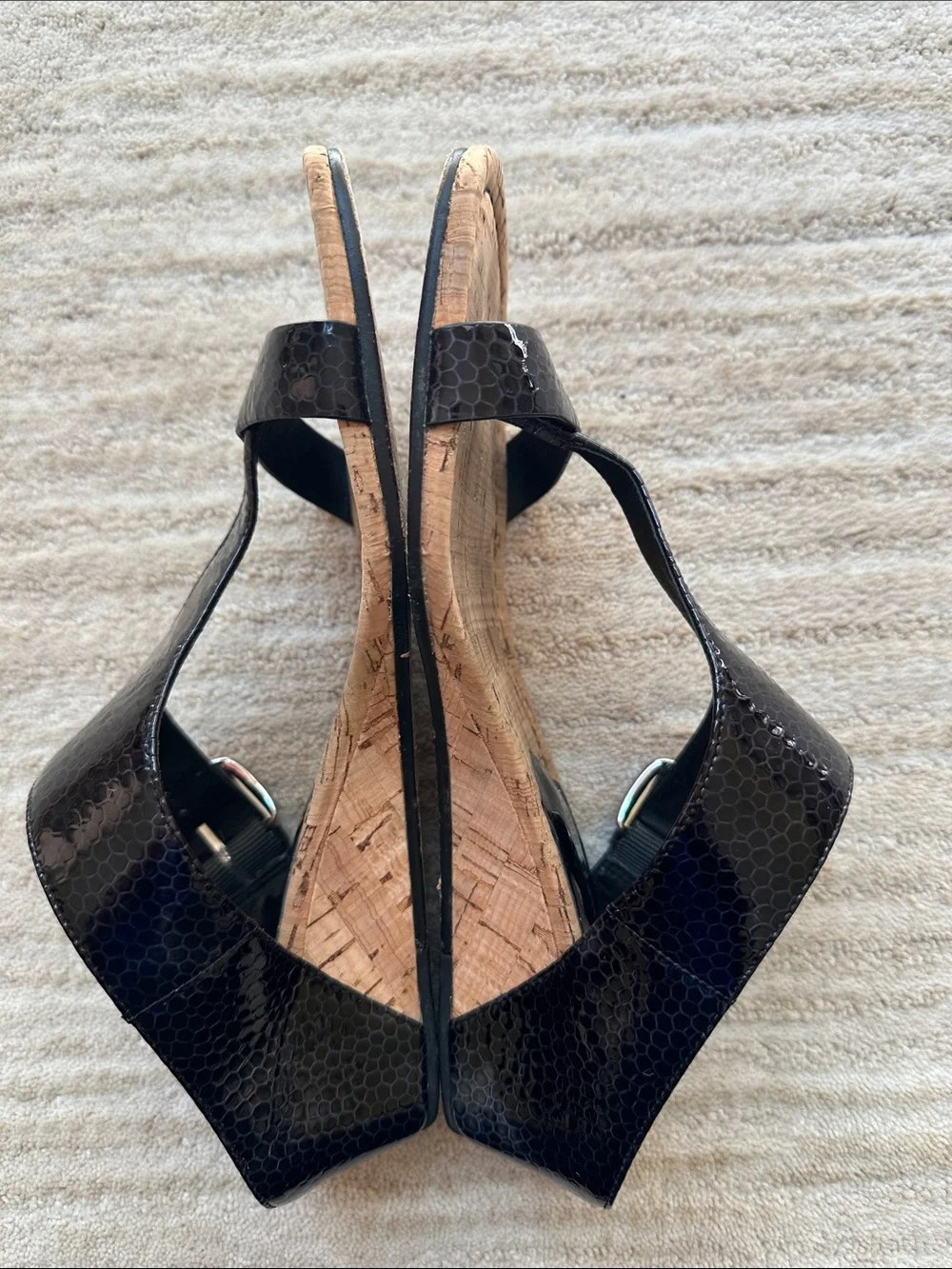 Donald J Pliner Doli Leather Buckle Cork Wedge Sandals Shoes Black Patent 9.5